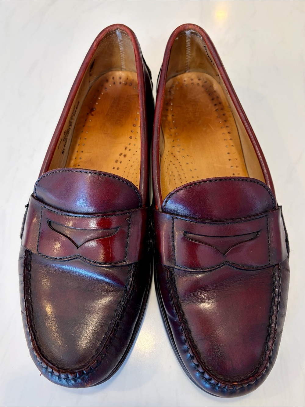 Vintage G.H. Bass Weejuns Oxblood/Burgundy Leather Penny Loafers